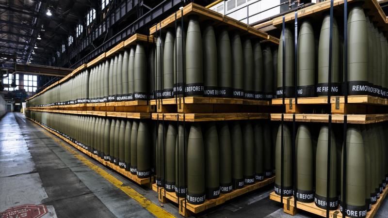 США до середины января поставят Украине сотни тысяч артснарядов